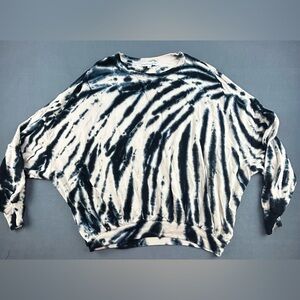 Young Fabulous and Broke Coraline Sweatshirt Blue Safari Wash Tie Dye Size M